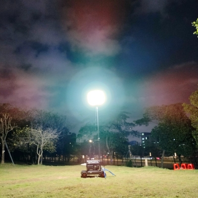 120W এসি 90-305V ভোল্টেজ LED বেলুন ওয়ার্ক লাইট টাওয়ার সহজ দ্রুত সেটআপ এবং মোবাইলের জন্য